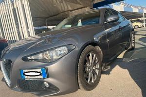 ALFA ROMEO GIULIA AUTOMATICA