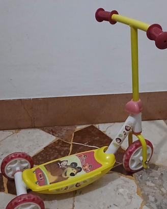 monopattino masha e orso
