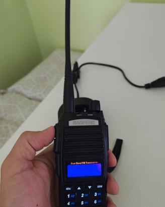 Baofeng UV82 - DUAL BAND (UHF-VHF)