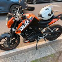 moto duke 125