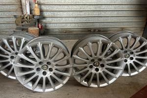 Cerchi 16 pollici alfa romeno