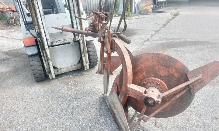 aratro monovomere a disco