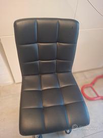 sedia similpelle nera ruote