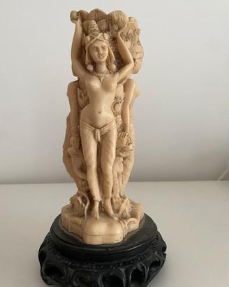 Vaso orientale resina boneite apsara base legno