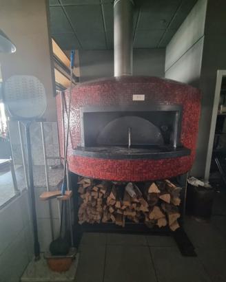 Arredo e attrezzatura ristorante
