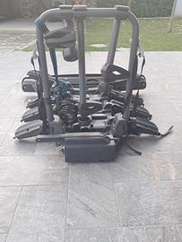 Porta bici per 4 biciclette,  praticamente nuovo.