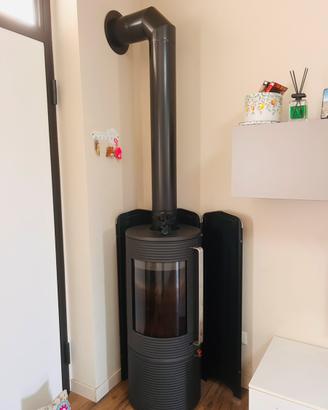 Stufa montegrappa joelle con canna fumaria