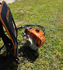 Decespugliatore spalleggiato Stihl fr235