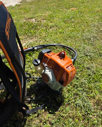 Decespugliatore spalleggiato Stihl fr235
