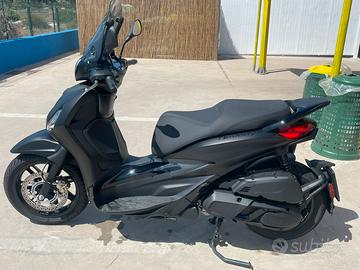 Piaggio Beverly 400 2024