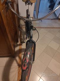 bici a pedalata americana 