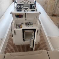 Gommone Altamarea Wave 27