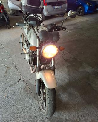 Honda cbf 500