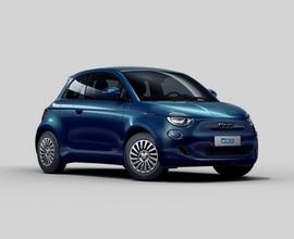 FIAT 500 Berlina 3+1 23,65 kWh 190km