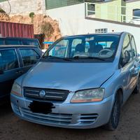 Fiat Multipla 1.9 JTD (2004) - INTERA PER RICAMBI