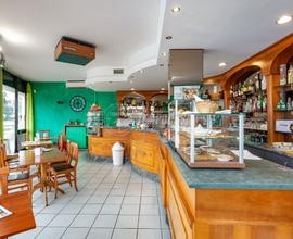 LOCALE COMMERCIALE VICINO A COMPLESSO RESIDENZIALE