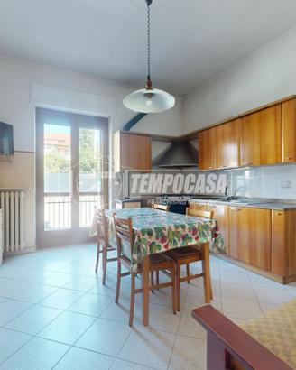 5 LOCALI CON TERRAZZO-VIA BOSSOLASCO CUNEO
