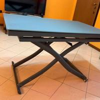 Tavolo in vetro
