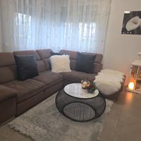 2 scrivanie +divano letto 