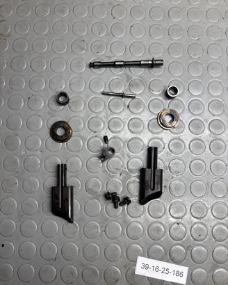 VALVOLE DI SCARICO CILINDRO 5 TRAVASI HUSQVARNA WR