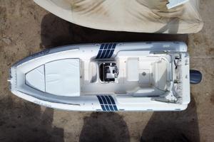 ALSON 750 Flash + Yamaha 225 4T (700h) Ampi spazi