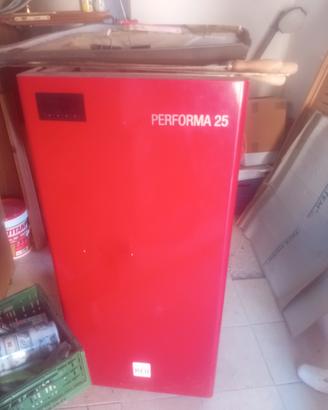 caldaia  pellet Red performance 25 + bollitore 