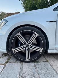 Gomme 235 35 19
