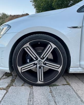 Gomme 235 35 19
