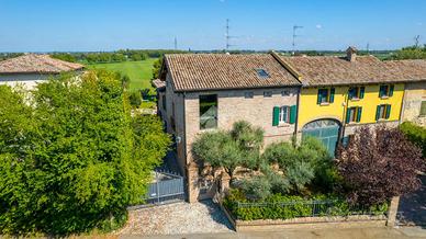 CASA SEMINDIPENDENTE A CAVRIAGO
