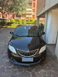 Lancia ypsilon hybrid Ecochic