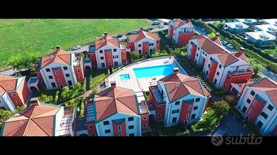 Trilocale con piscina vicino mare