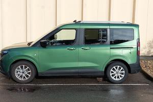 Ford Tourneo Courier Titanium 