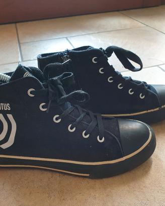 Sneakers alte Juventus numero 34