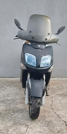 Yamaha Versity 300 (XC300)