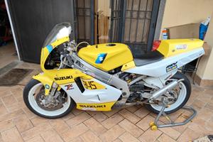 Suzuki RGV 250 - 1992