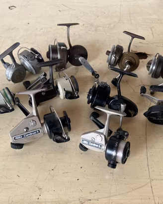 Lotto di mulinelli da pesca