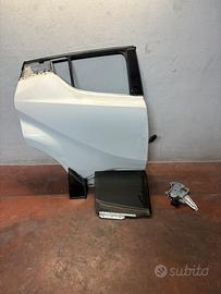 Sportello posteriore dx toyota c-hr