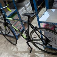 Bici da Corsa Montana Veloce - Telaio Alloy 6061