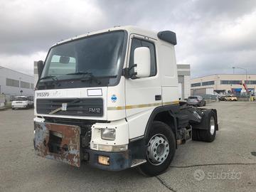 VOLVO TRUCK FM12 420 4X2 MACCHINA OPERATRICE