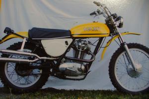 Ducati Scrambler 450 - 1975
