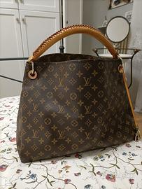 Artsy louis vuitton