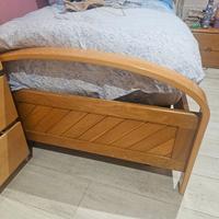 letto singolo in rovere massello con rete a doghe