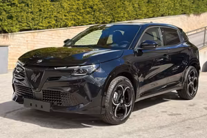 ALFA ROMEO Junior 1.2 145 CV Hybrid eDCT6 Ti