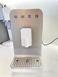 Macchina caffè SMEG  BCC11WHMEU