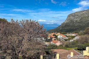 Appartamento con terrazzo vista mare