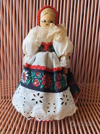 bambola da collezione vintage in legno