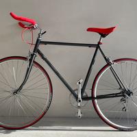 Bicicletta restaurata stile fixed - telaio Bianchi