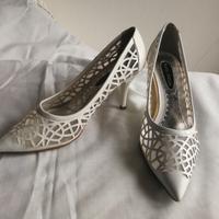 Scarpe traforate n 37