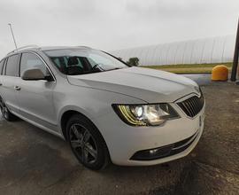 SKODA Superb 3ª serie - 2015