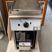 Fry top a gas piastra singola con vano a giorno